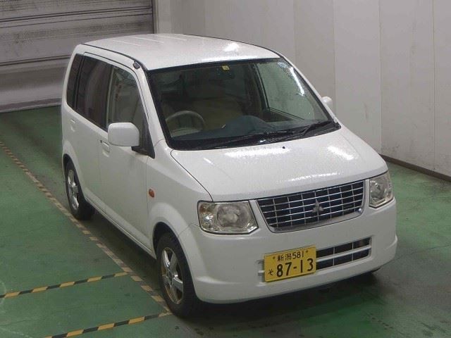 3820 MITSUBISHI EK WAGON H82W 2011 г. (JU Niigata)